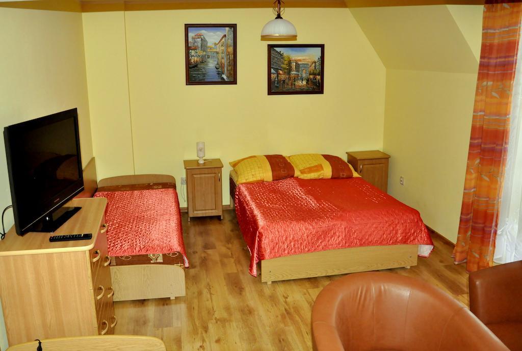 Pokoje Goscinne Hosana Poronin Room photo